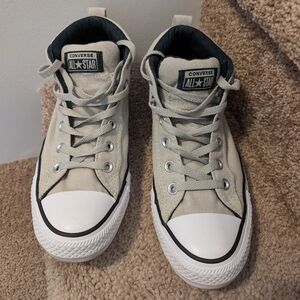 Converse Chuck Taylors high tops